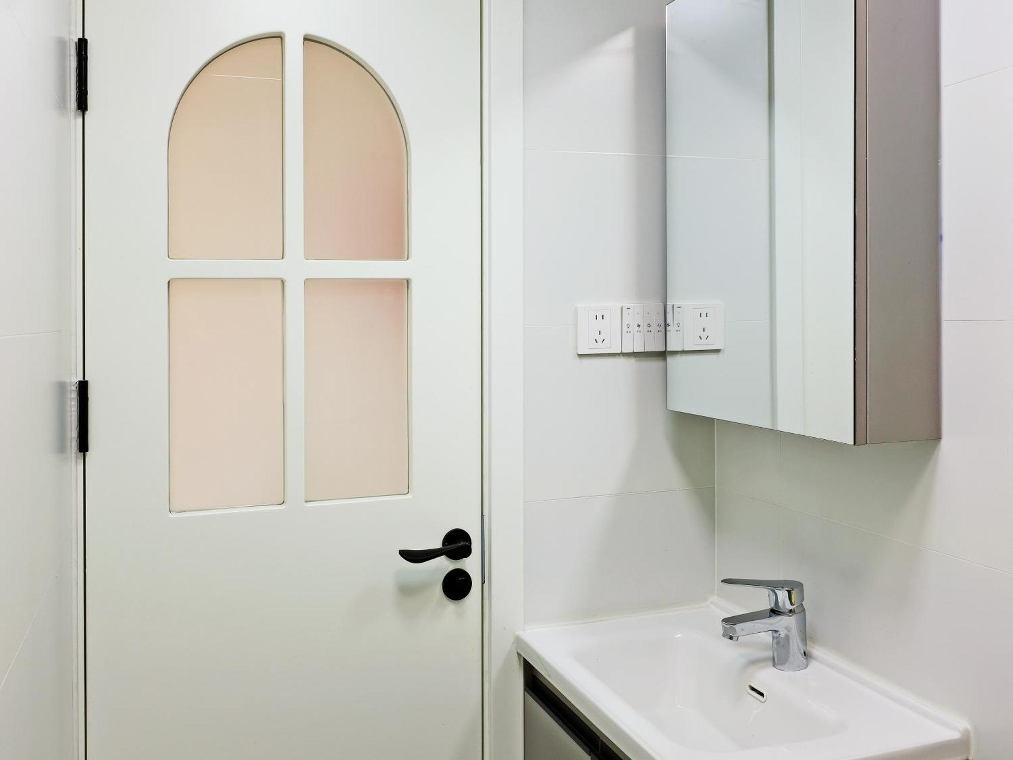 Apartment Hills&linghu's Suite-line 2&7 Direct To Airports 3br For Family Close To Sniec