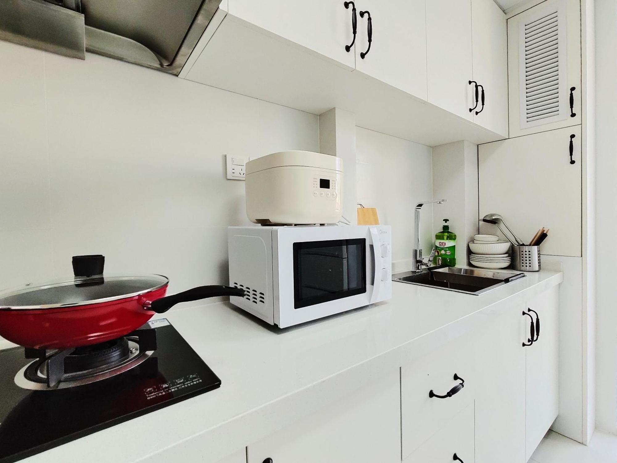 Hills&linghu's Suite-line 2&7 Direct To Airports 3br For Family Close To Sniec Apartment