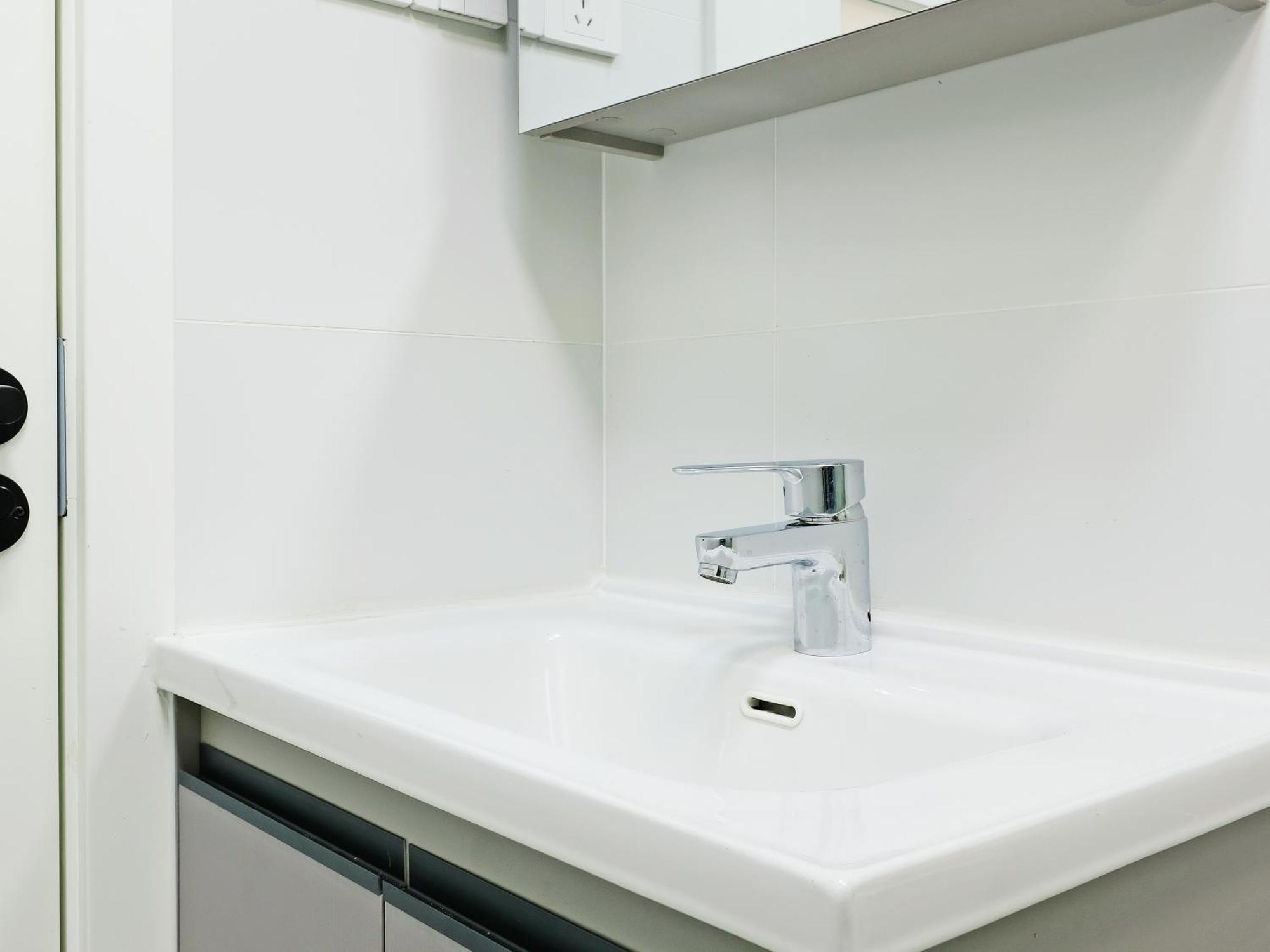 Apartment Hills&linghu's Suite-line 2&7 Direct To Airports 3br For Family Close To Sniec